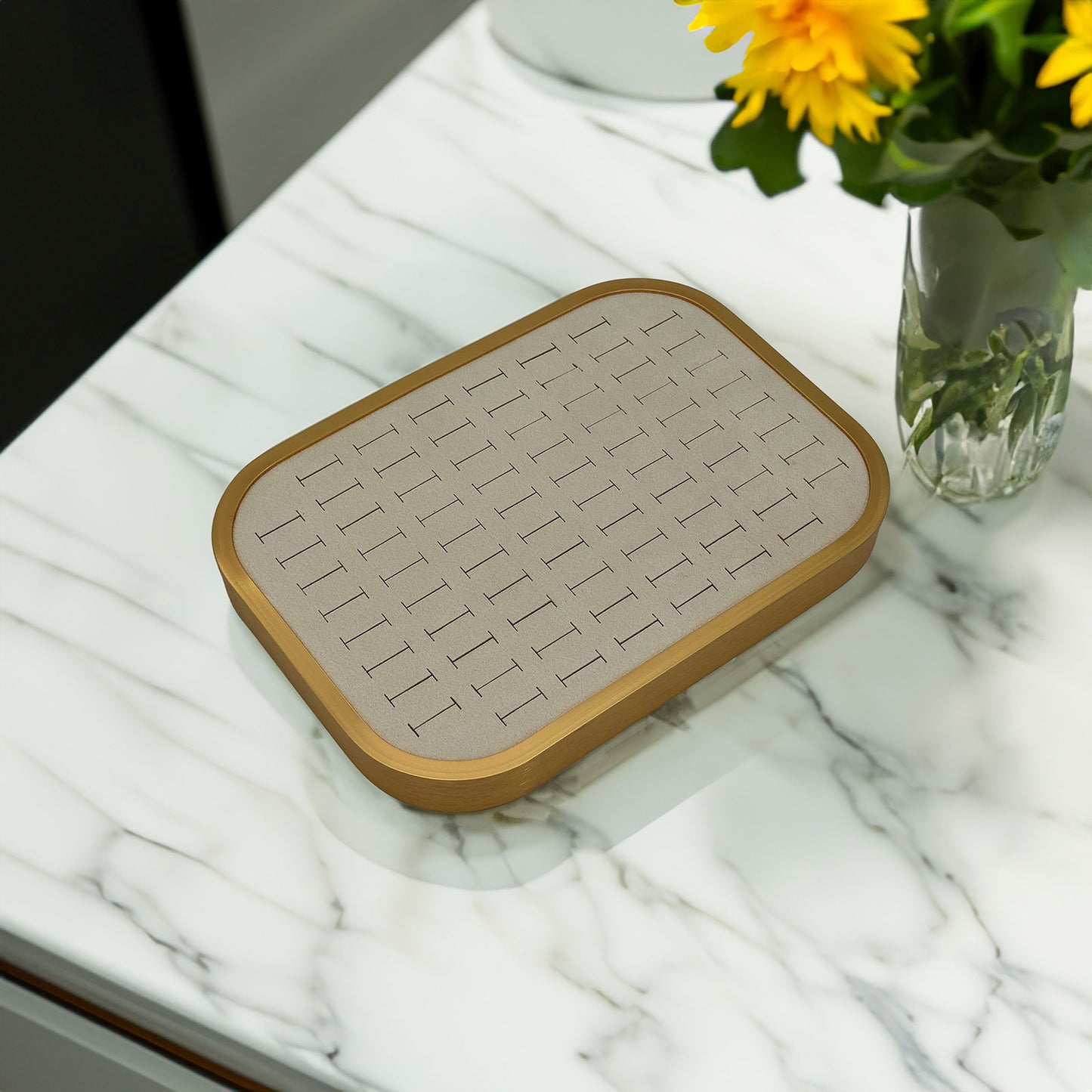 10 5/8" x 7 5/8" Gold Brushed Aluminum Beige Velvet 76 Ring Display Tray