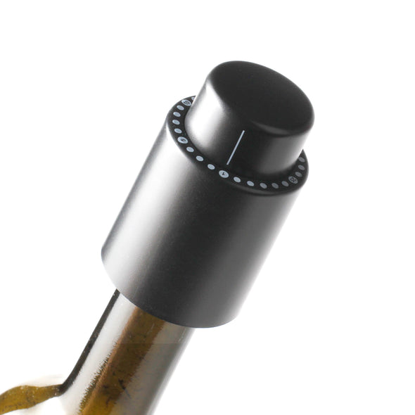 2-Pack of Wine Bottle Stoppers with Built-In Vacuum Pump and Date Indicator