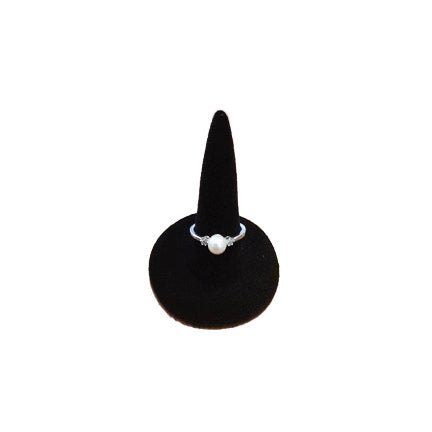 Black Velvet Single Ring Round Finger Display
